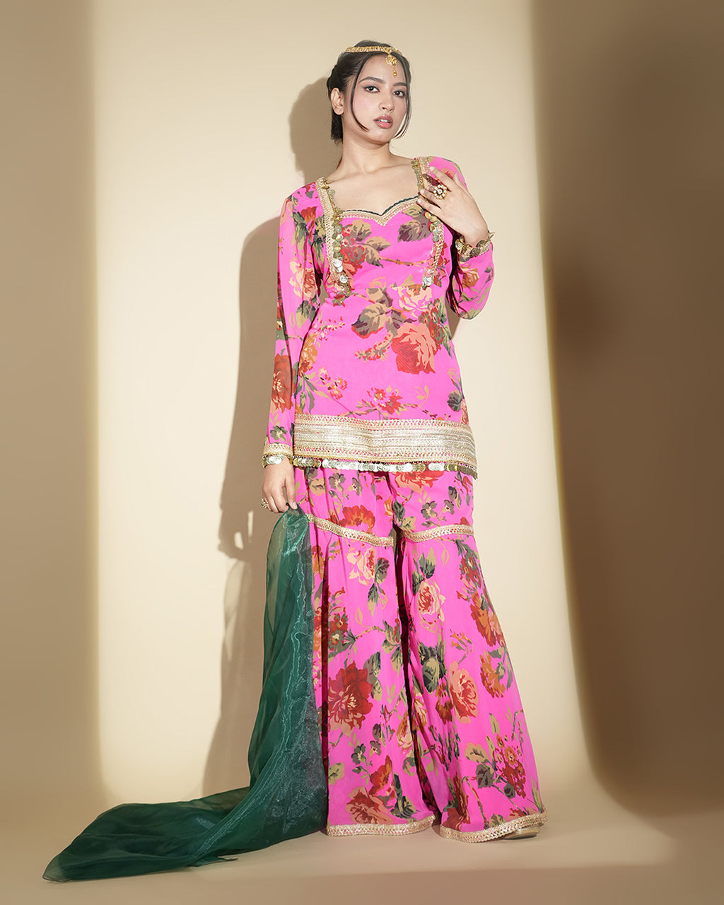 Floral pink kurta set with flowing palazzo pants